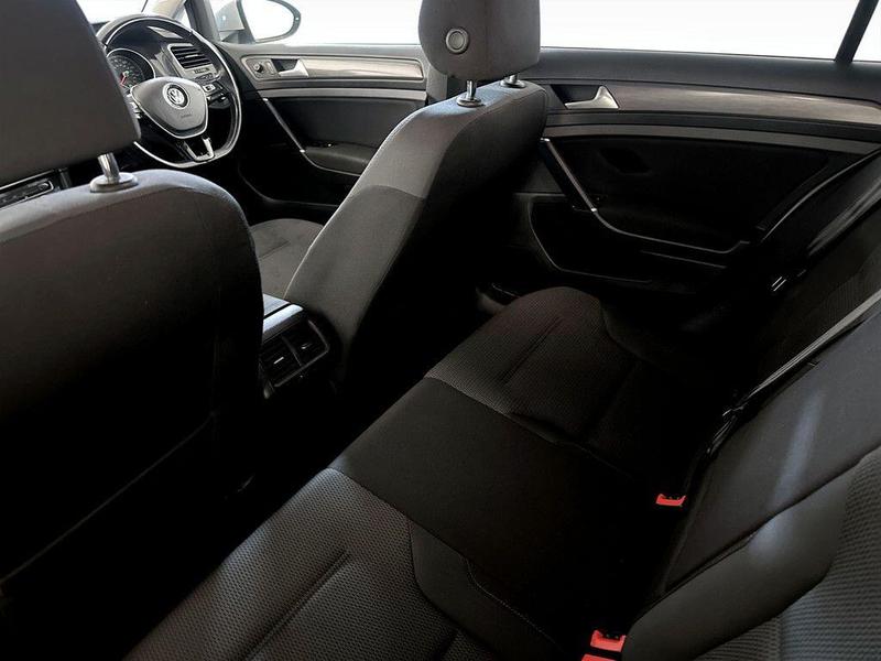 Used Volkswagen Golf 2017 for sale - 76162026: Photo 14