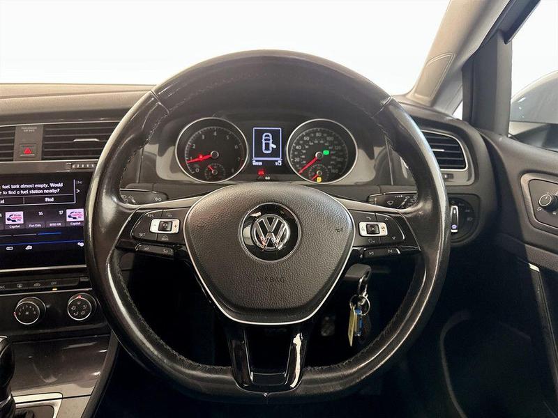Used Volkswagen Golf 2017 for sale - 76162026: Photo 17