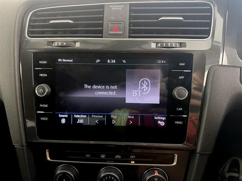 Used Volkswagen Golf 2017 for sale - 76162026: Photo 24