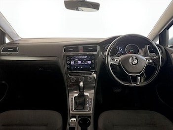 Used Volkswagen Golf 2017 for sale - 76162026: Photo 3