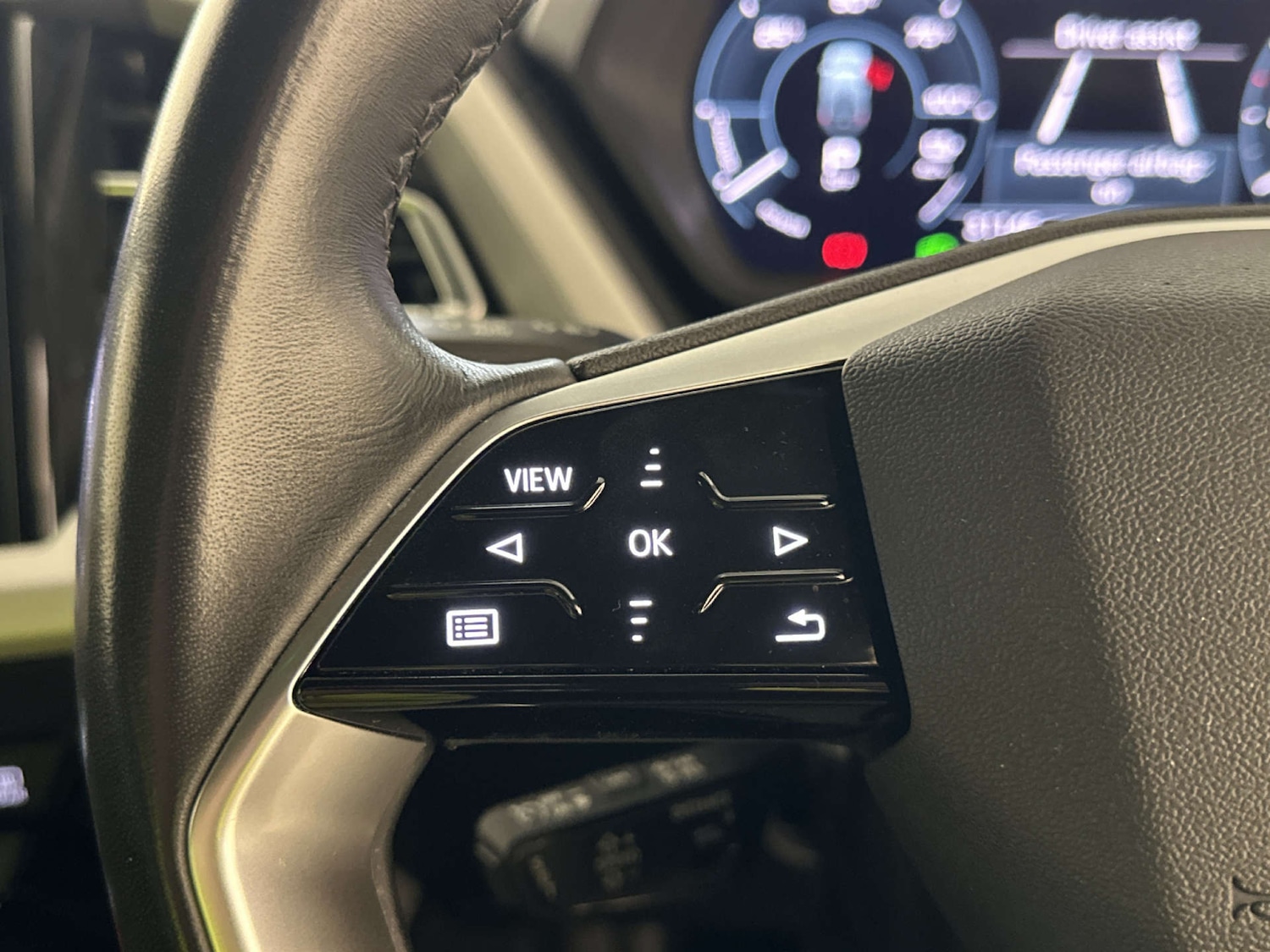 Used Audi Q4 e-tron 2023 for sale - 78000694: Photo 16