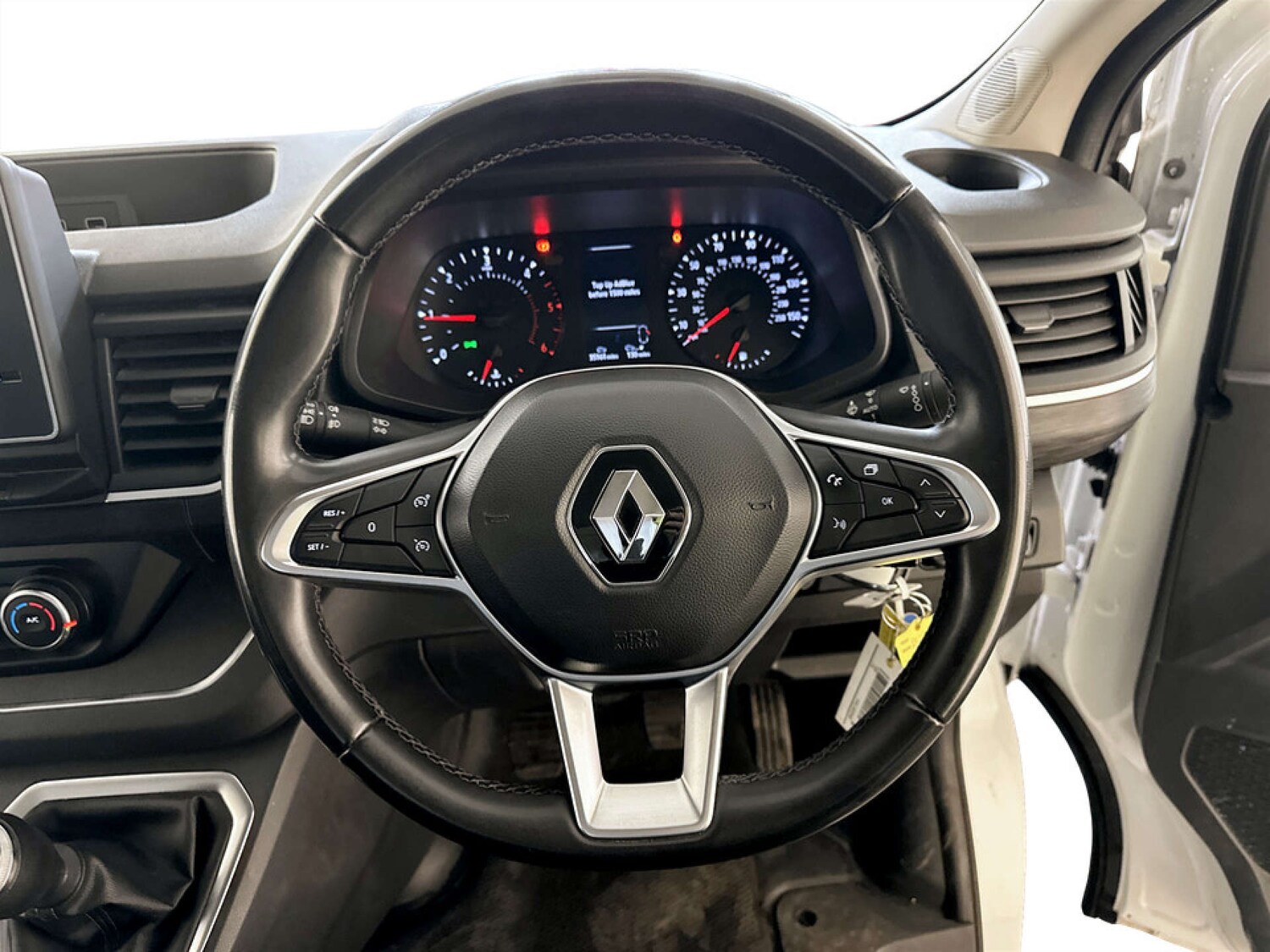 Used Renault Trafic 2023 for sale - 77805556: Photo 16