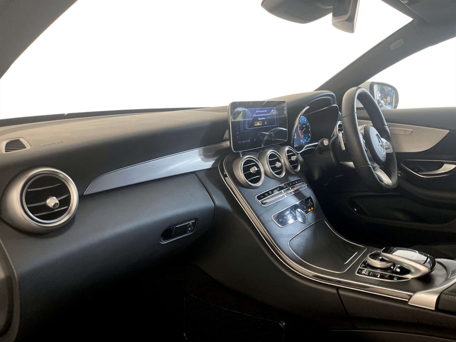 Used Mercedes-Benz C Class 2019 for sale - 77185983: Photo 12