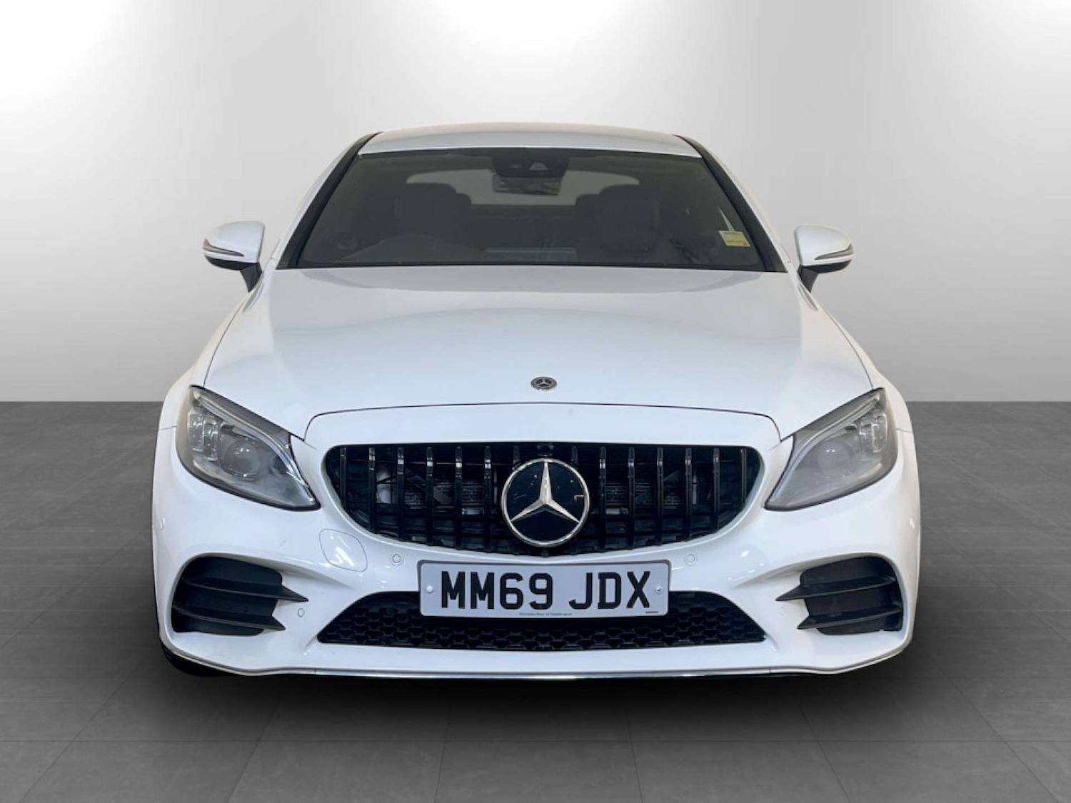 Used Mercedes-Benz C Class 2019 for sale - 77185983: Photo 5