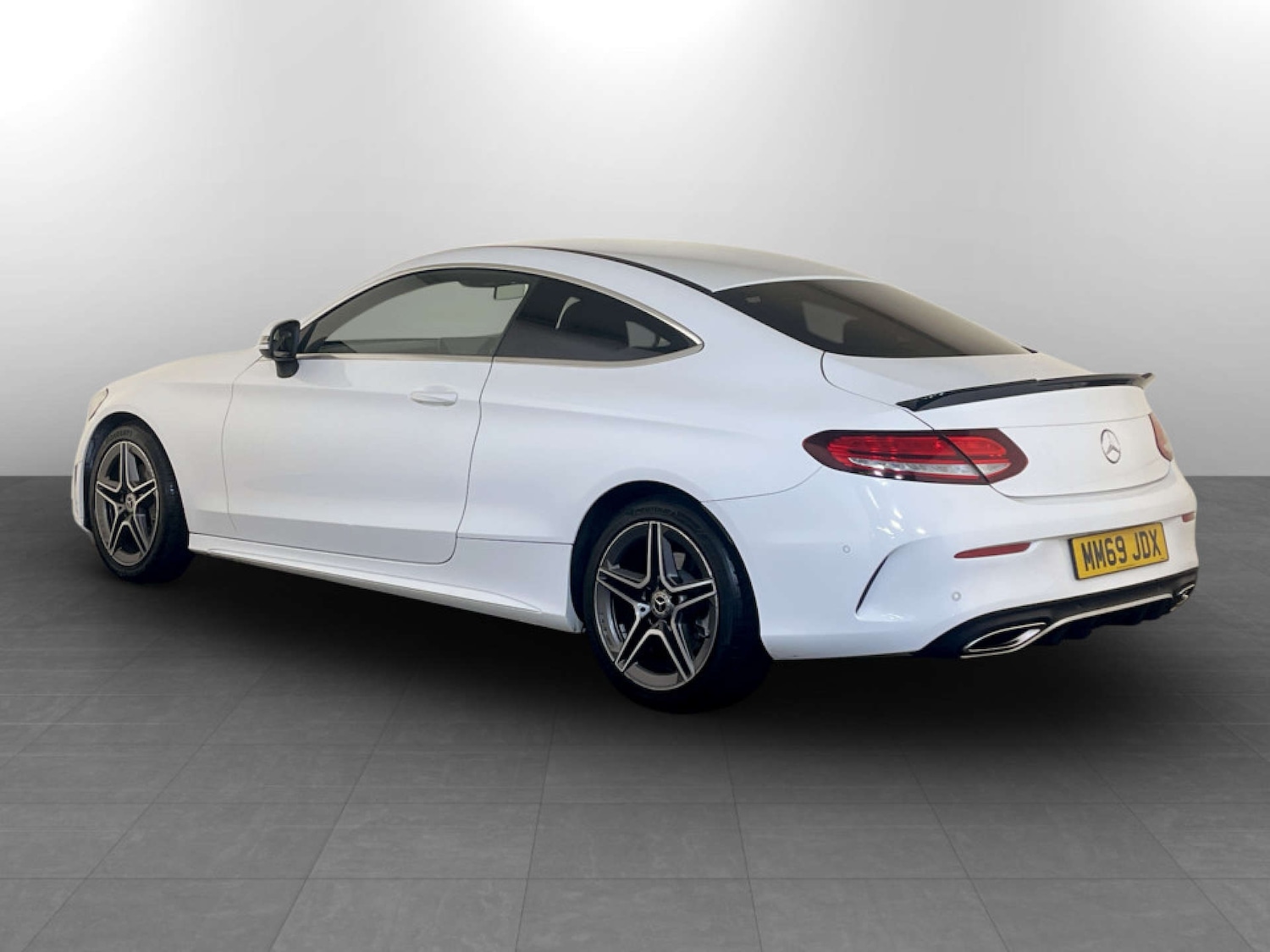 Used Mercedes-Benz C Class 2019 for sale - 77185983: Photo 8