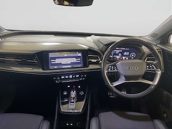 Used Audi Q4 e-tron 2022 for sale - 78619939: Photo