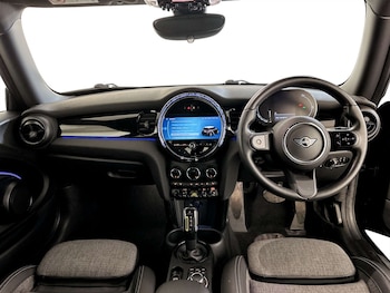 Used MINI Hatch 2021 for sale - 77655547: Photo