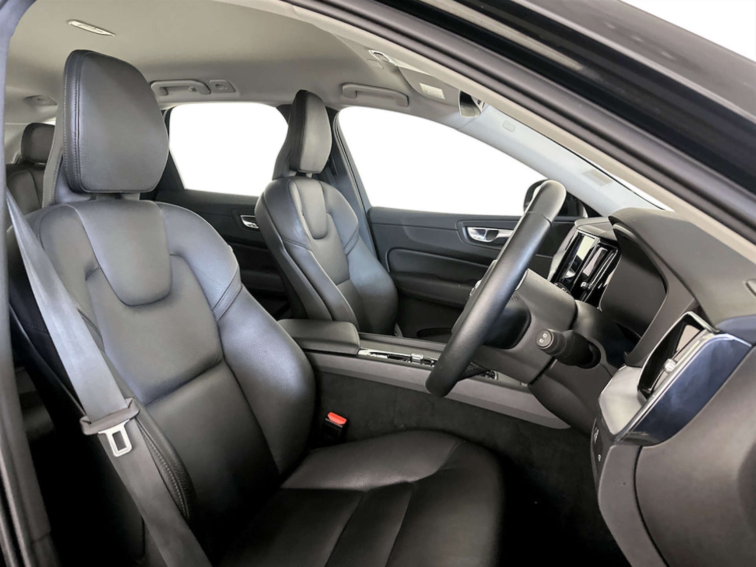 Used Volvo XC60 2020 for sale - 77185742: Photo 13