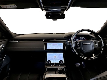 Used Land Rover Range Rover Velar 2018 for sale - 77617084: Photo