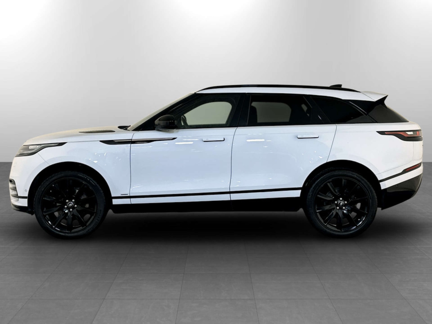 Used Land Rover Range Rover Velar 2018 for sale - 77617084: Photo 7