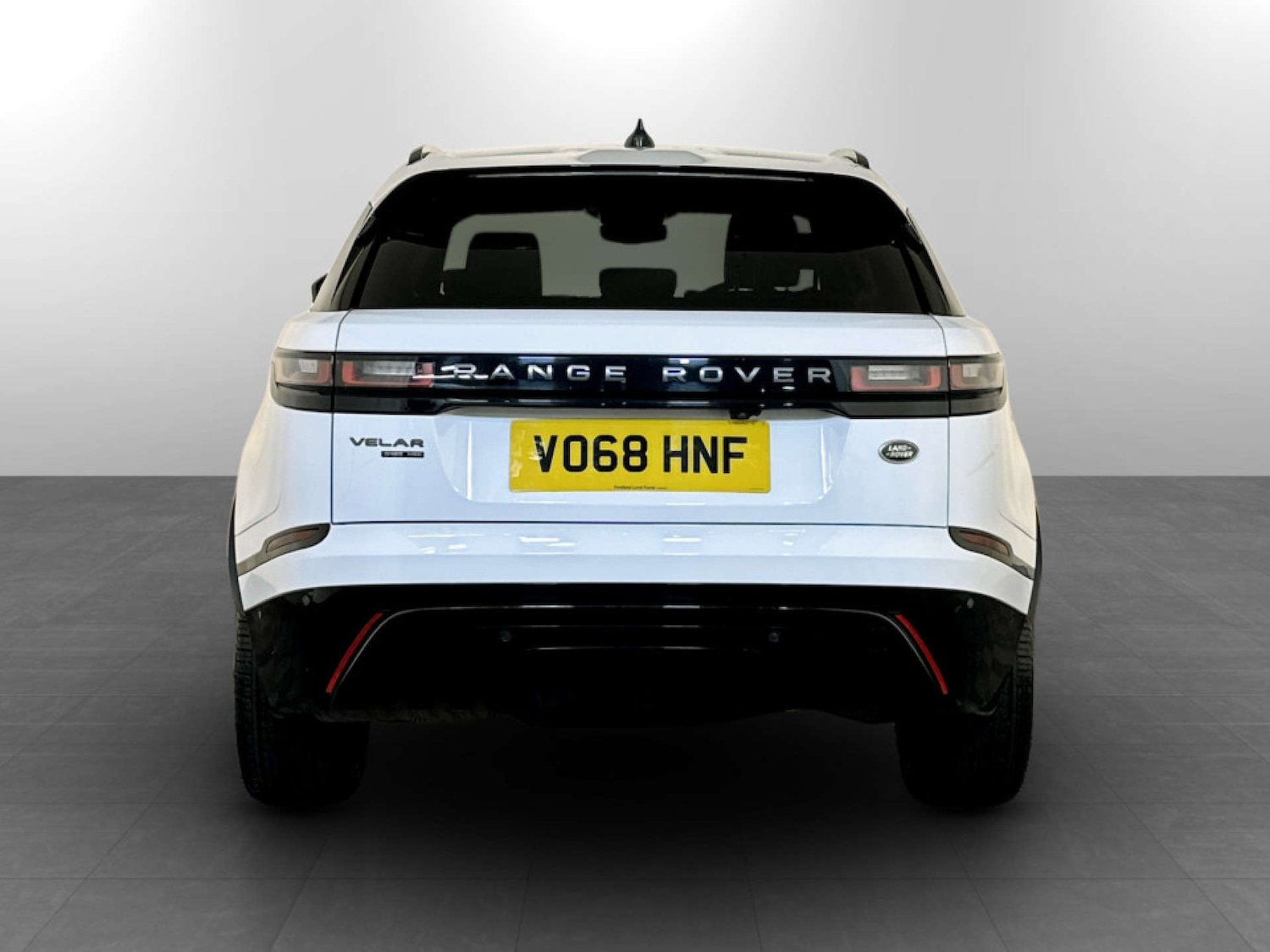 Used Land Rover Range Rover Velar 2018 for sale - 77617084: Photo 9