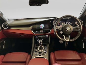 Used Alfa Romeo Giulia 2021 for sale - 79476434: Photo