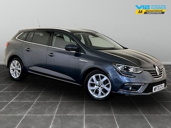 Used Renault Megane 2020 for sale - 75712343: Photo
