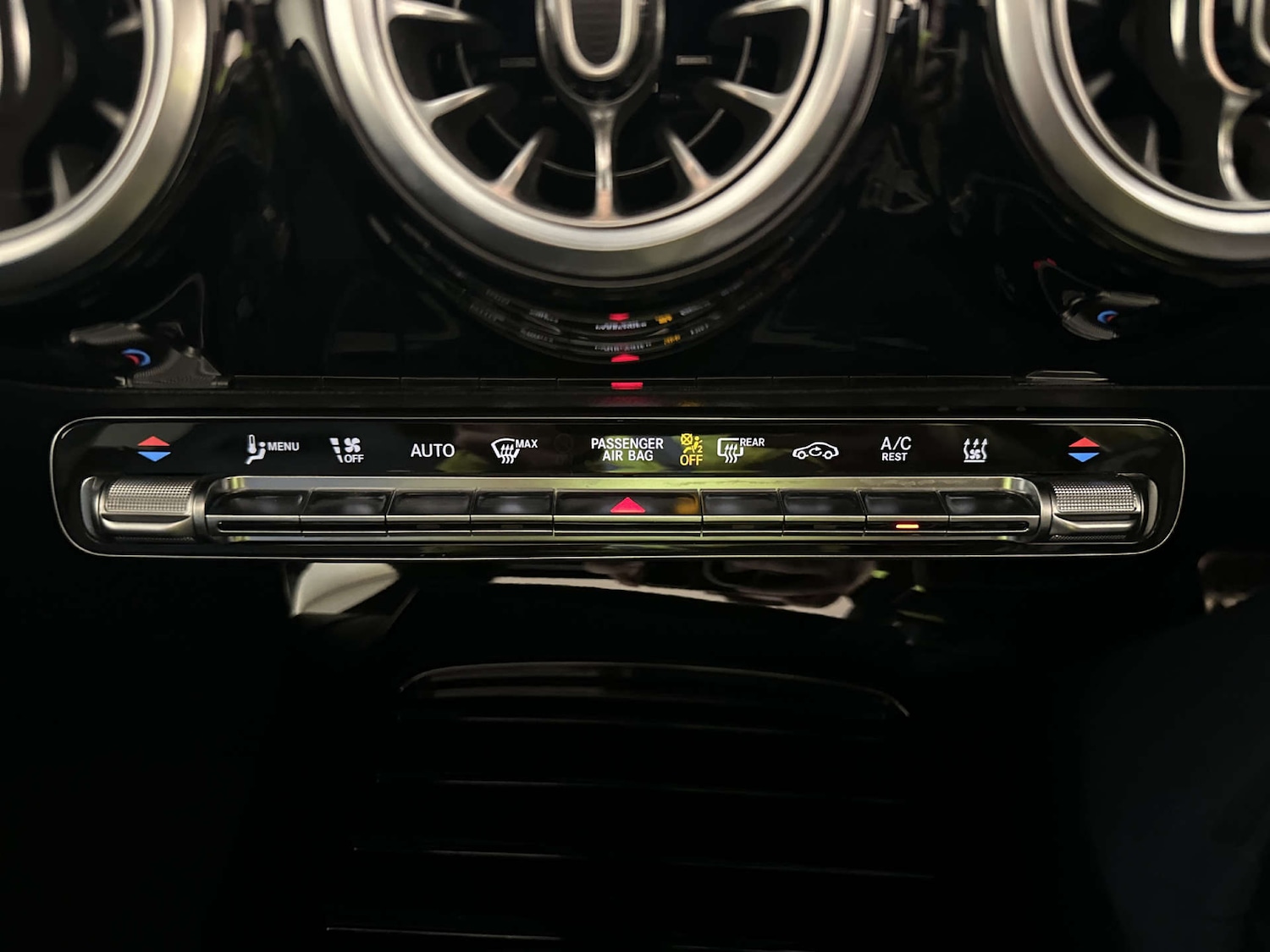 Used Mercedes-Benz CLA 2025 for sale - 78201116: Photo 26