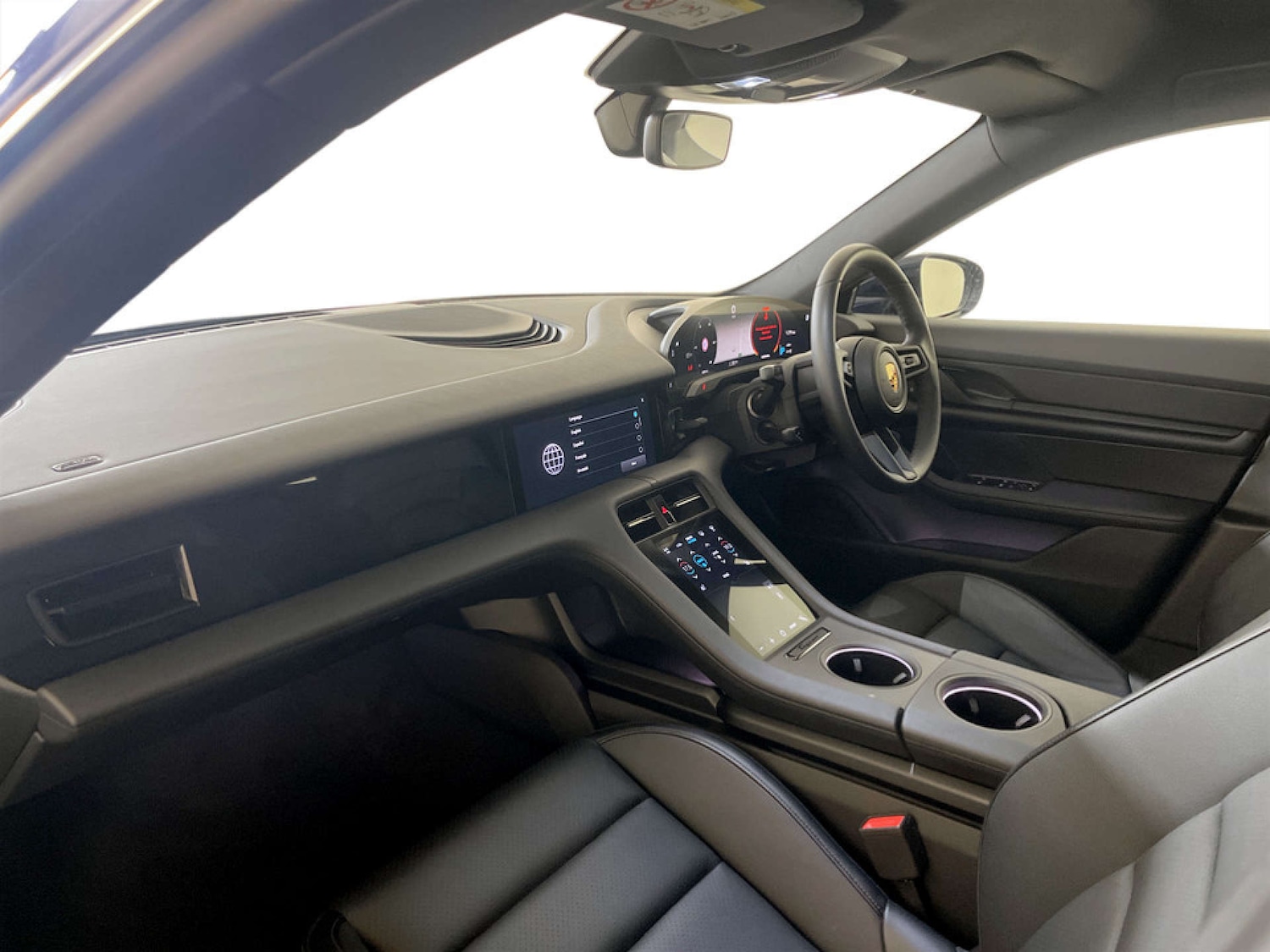 Used Porsche Taycan 2022 for sale - 77667846: Photo 11