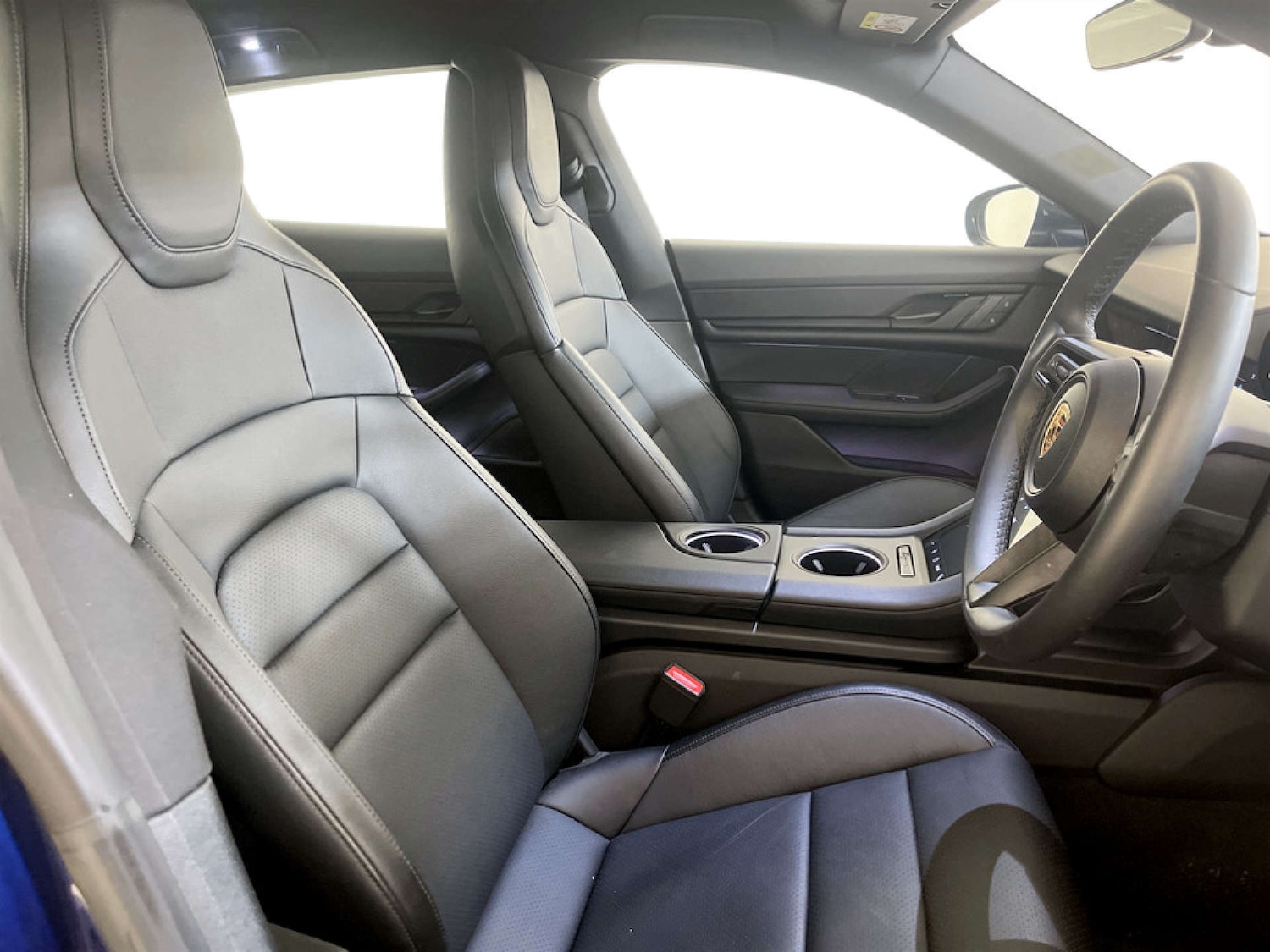 Used Porsche Taycan 2022 for sale - 77667846: Photo 12