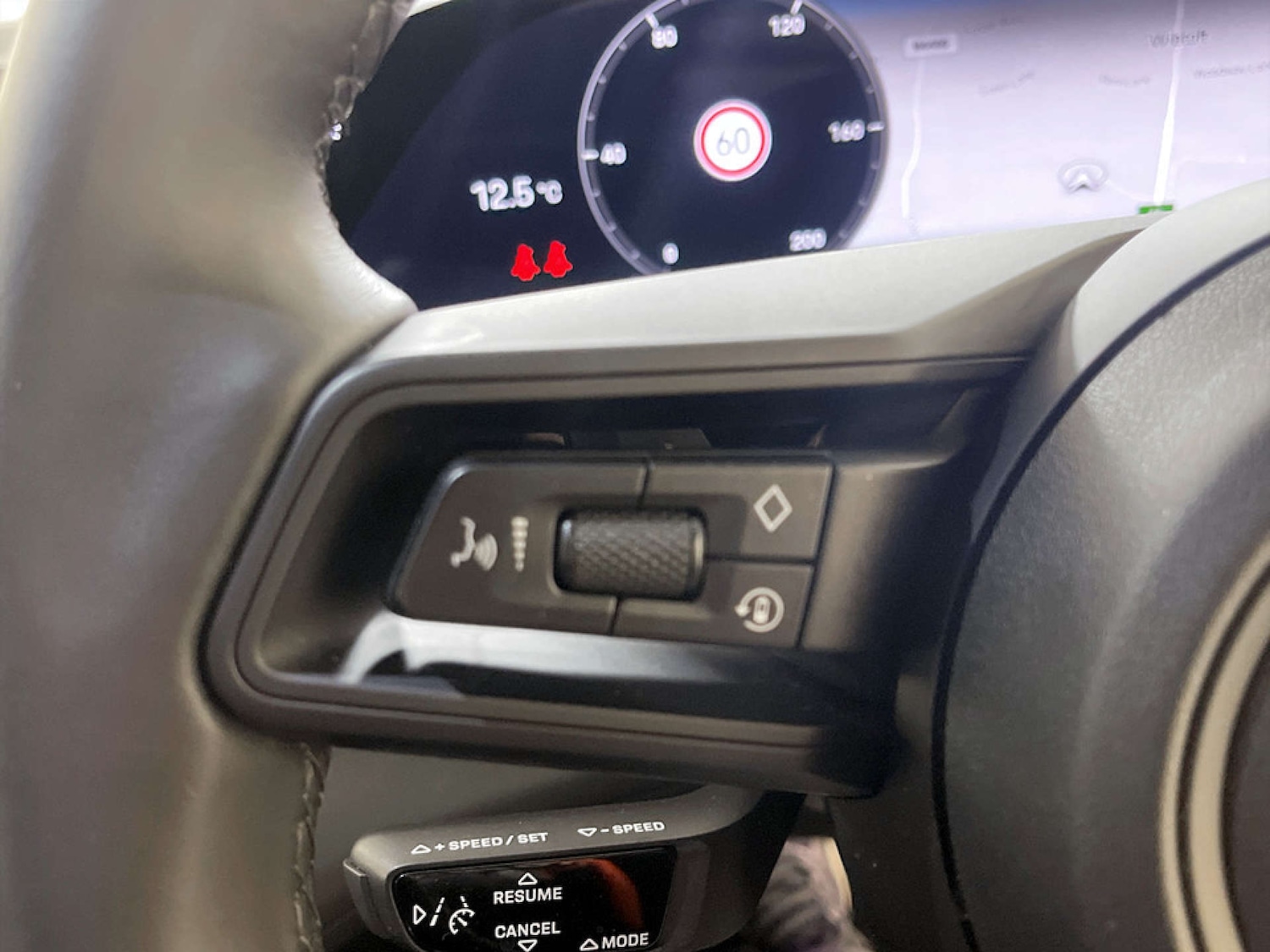 Used Porsche Taycan 2022 for sale - 77667846: Photo 17