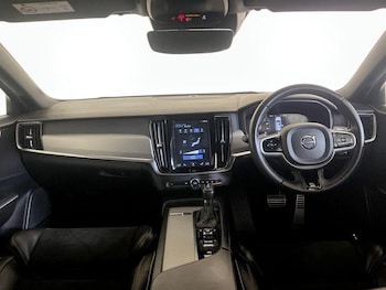 Used Volvo V90 2019 for sale - 76017198: Photo