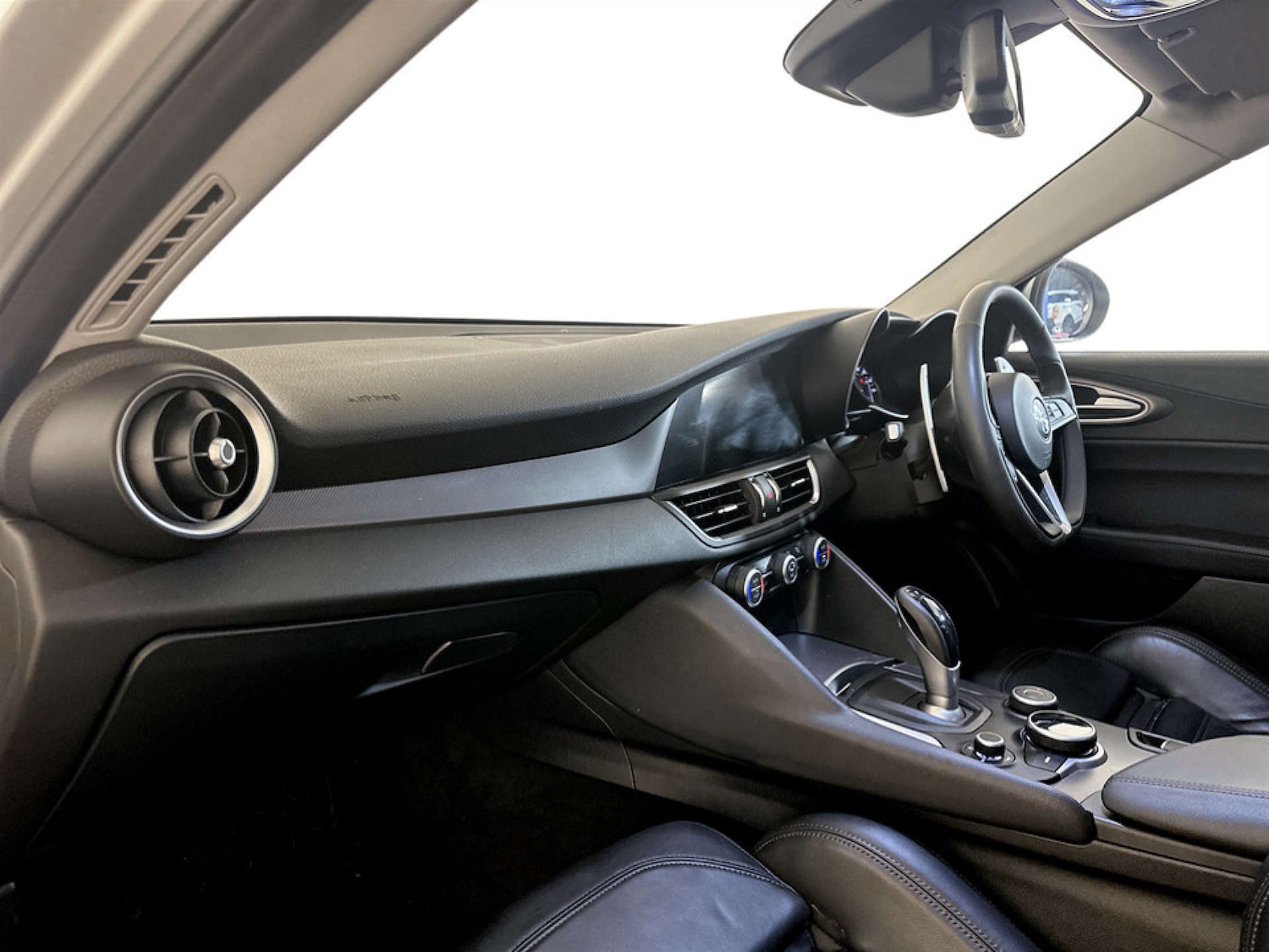 Used Alfa Romeo Giulia 2019 for sale - 77185773: Photo 12