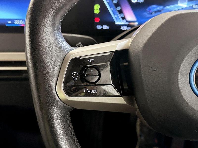 Used BMW iX 2021 for sale - 76734748: Photo 17