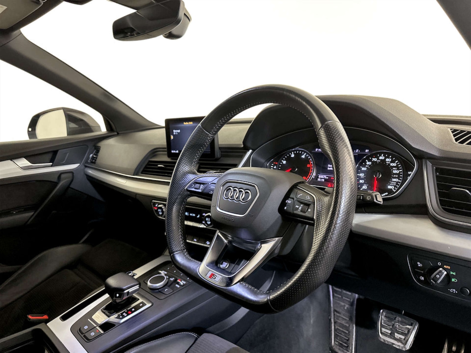 Used Audi Q5 2018 for sale - 77643146: Photo 15