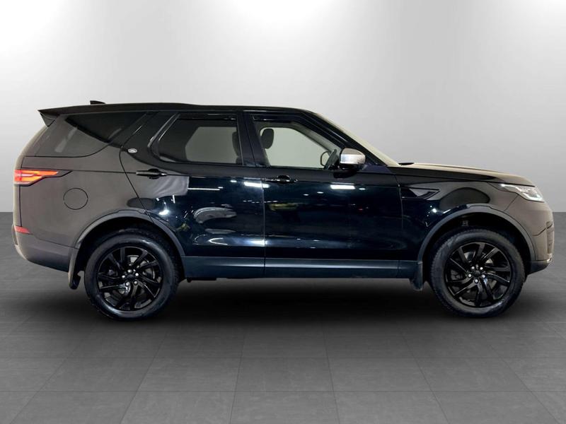Used Land Rover Discovery 2017 for sale - 77116923: Photo 11