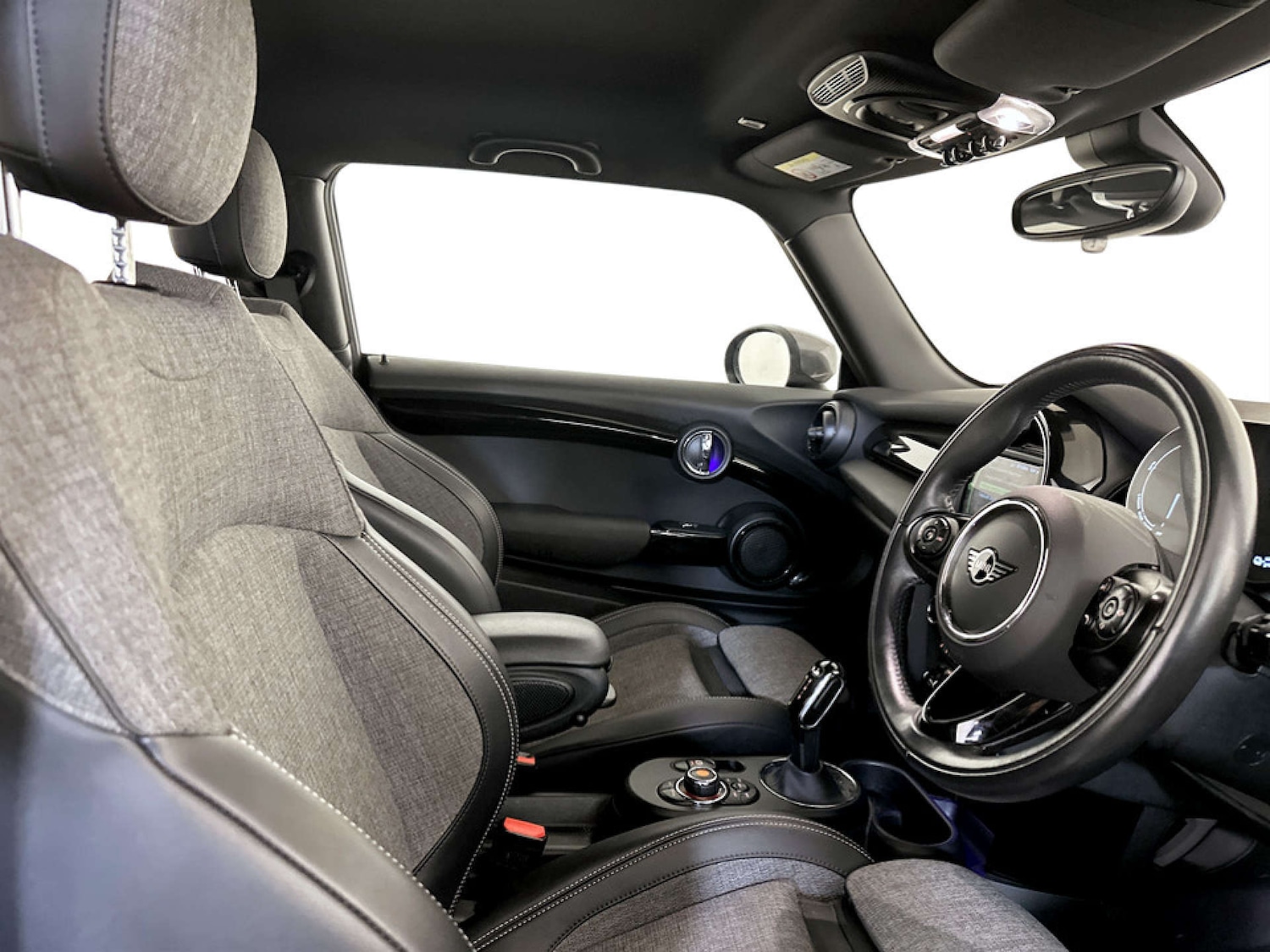 Used MINI Hatch 2021 for sale - 77669328: Photo 13