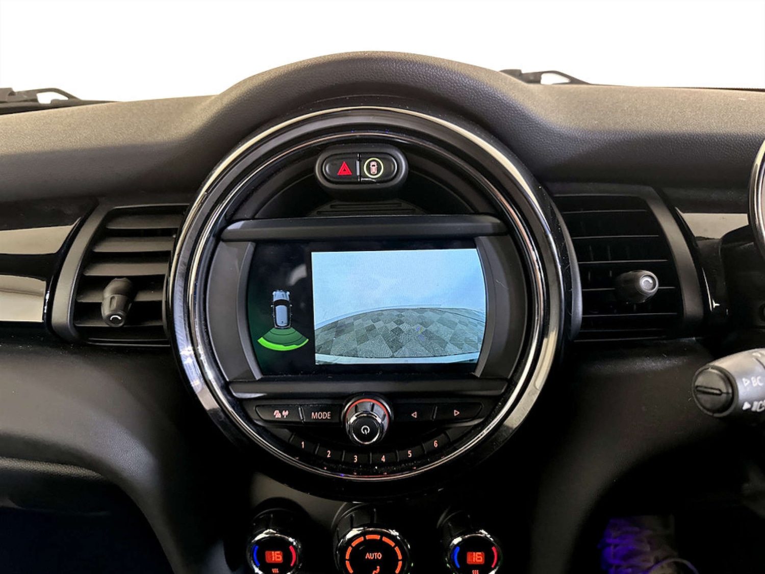 Used MINI Hatch 2021 for sale - 77669328: Photo 21