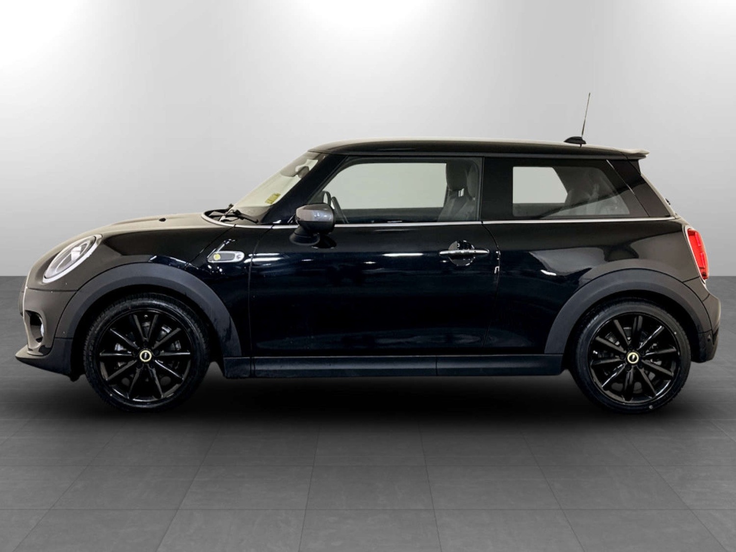 Used MINI Hatch 2021 for sale - 77669328: Photo 7