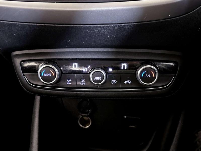 Used Vauxhall Crossland X for sale - 76807194: Photo 24