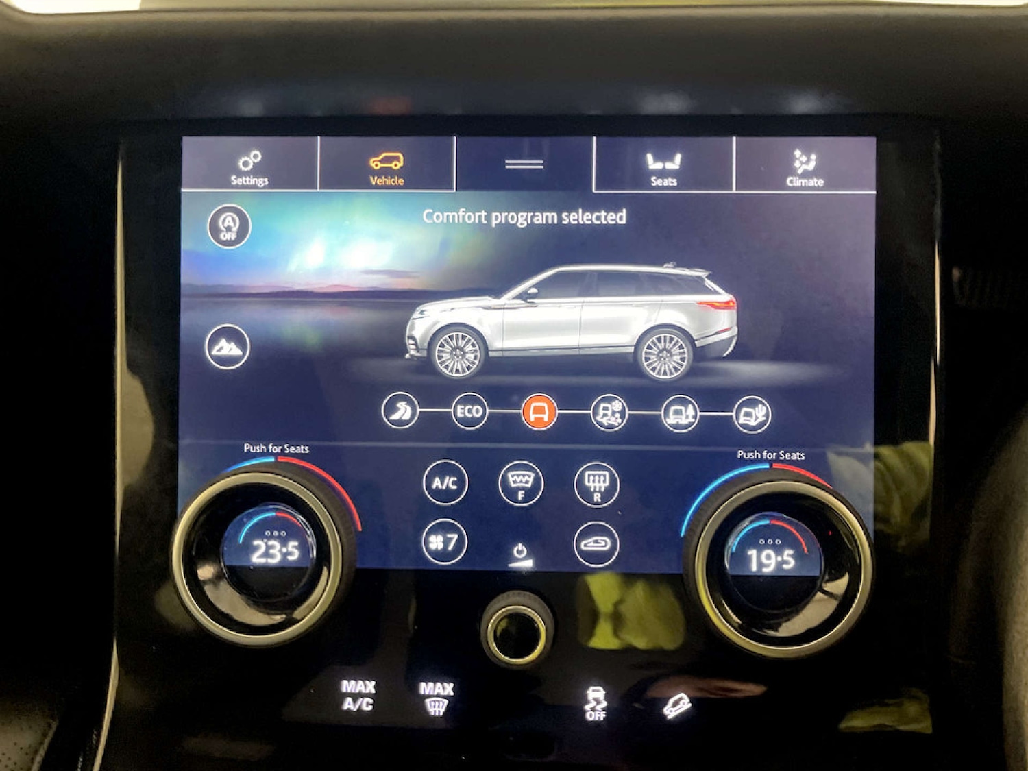 Used Land Rover Range Rover Velar 2020 for sale - 77185849: Photo 25