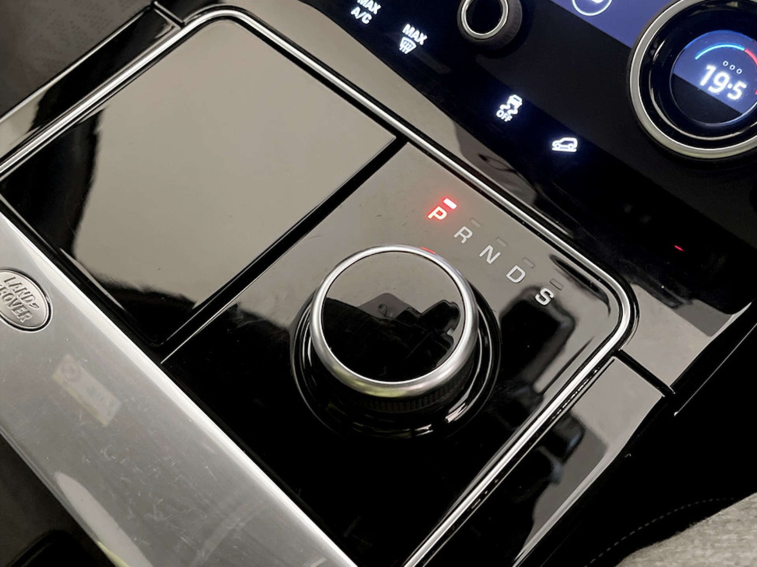 Used Land Rover Range Rover Velar 2020 for sale - 77185849: Photo 27