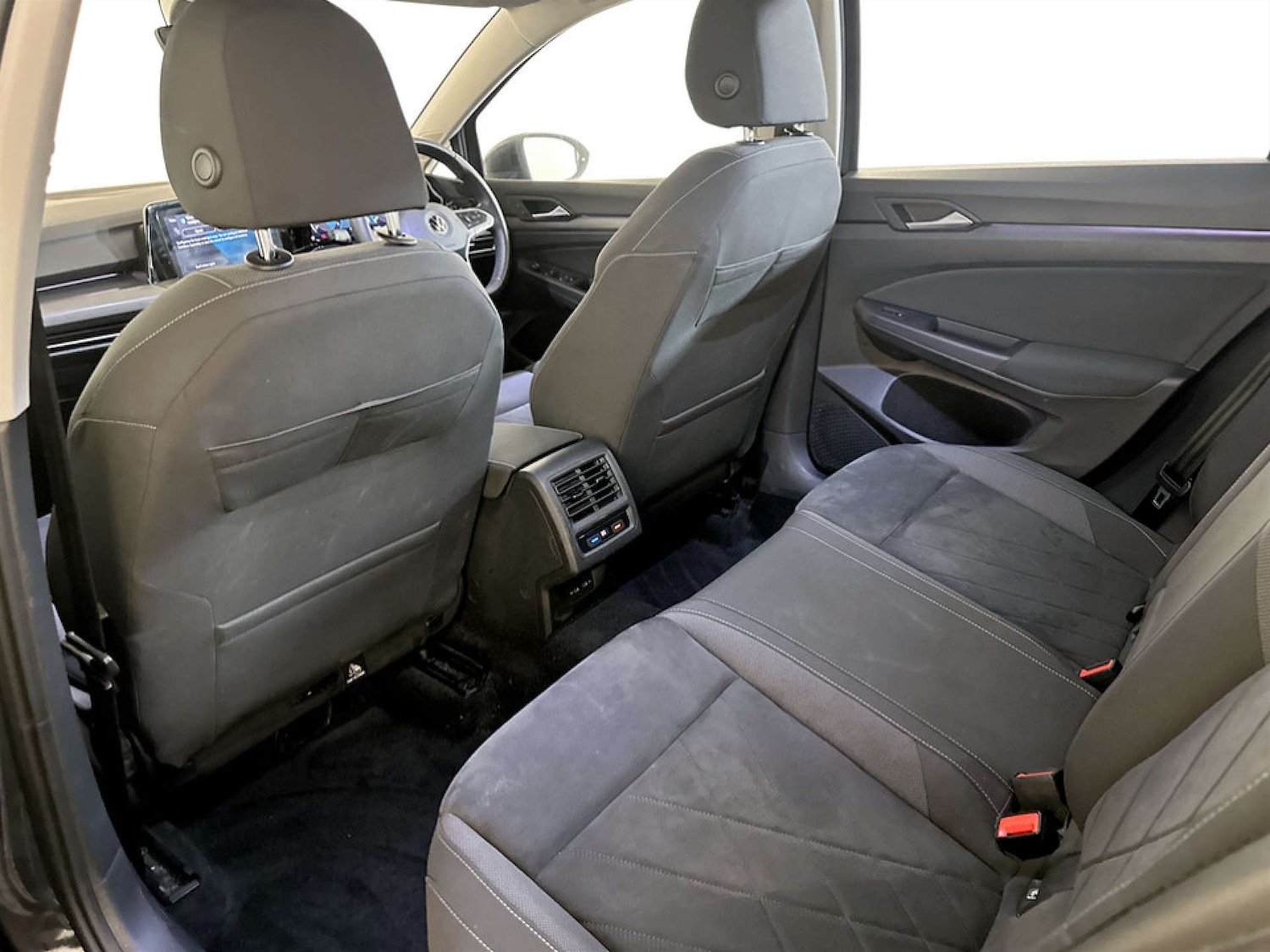 Used Volkswagen Golf 2021 for sale - 77186043: Photo 14