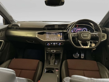 Used Audi Q3 2020 for sale - 79042684: Photo
