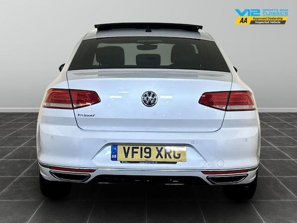 Used Volkswagen Passat 2019 for sale - 76101739: Photo 9