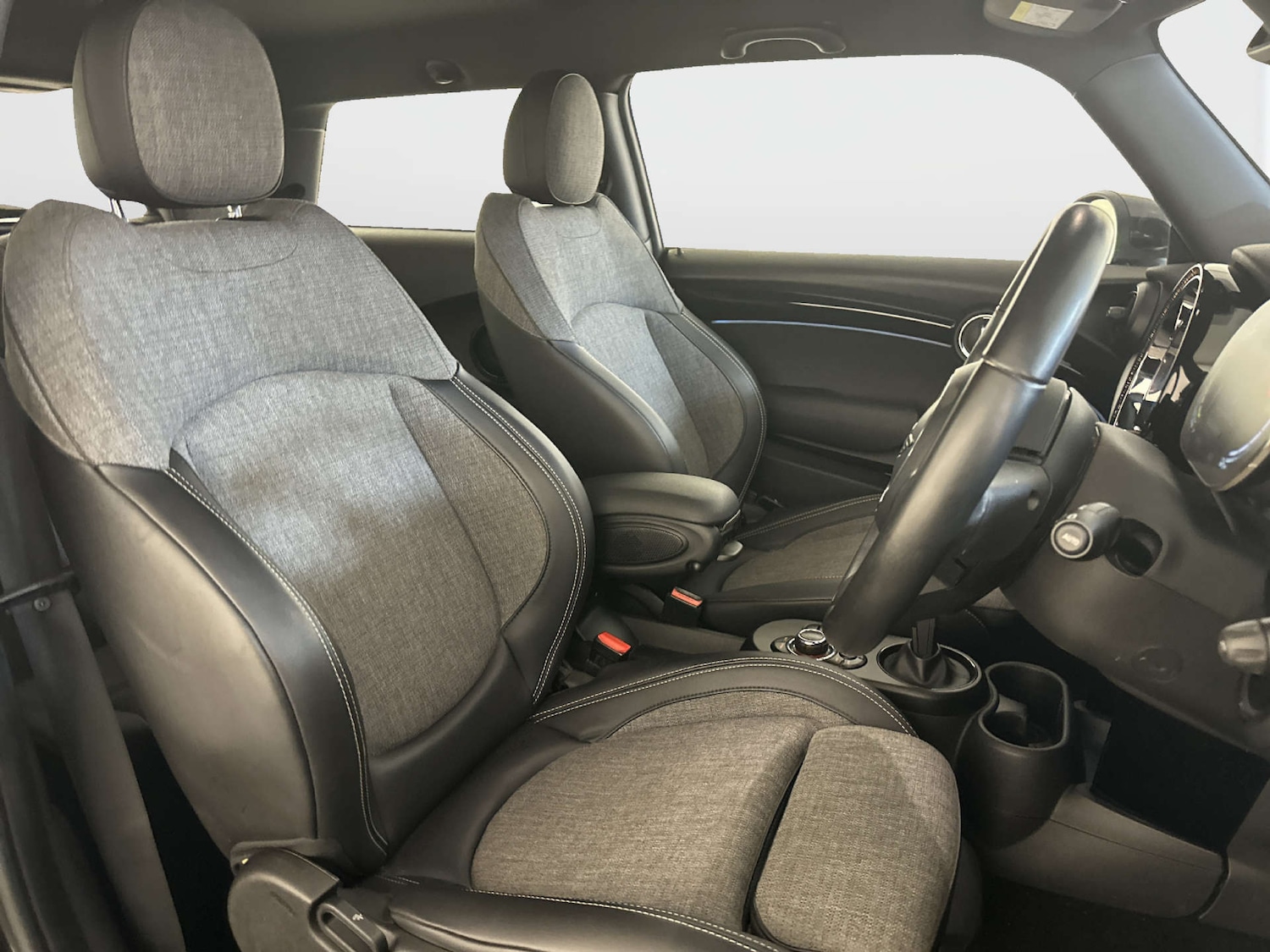 Used MINI Hatch 2022 for sale - 77983793: Photo 13