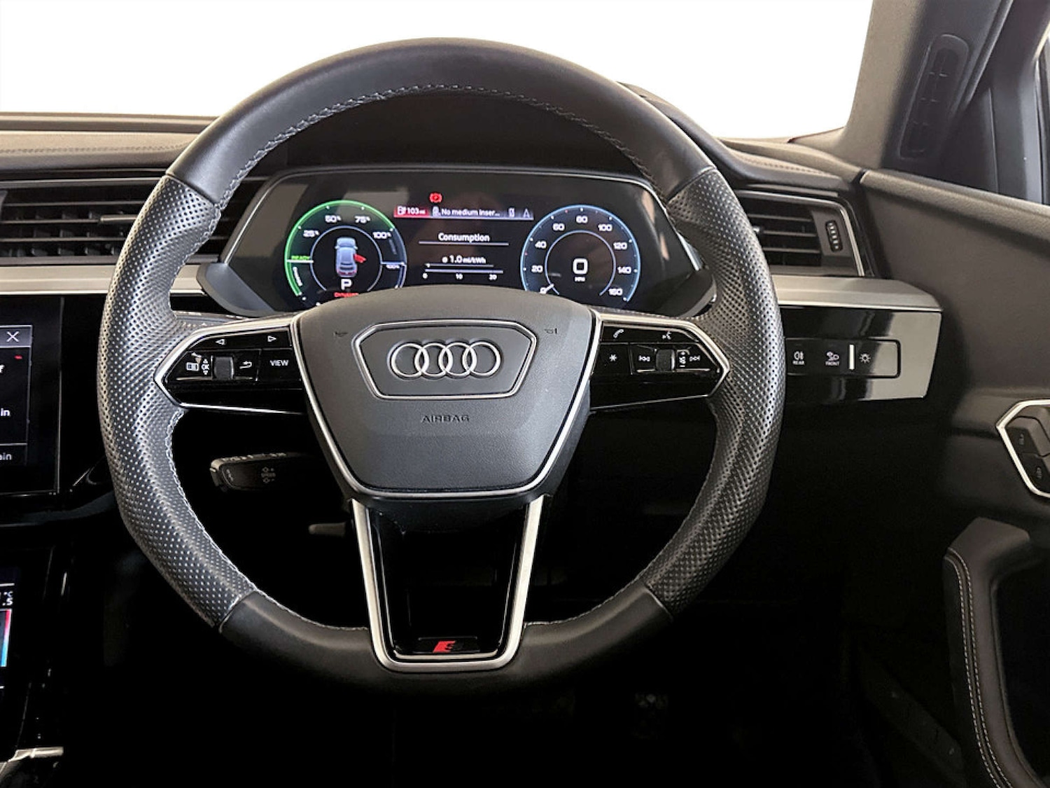 Used Audi e-tron 2022 for sale - 77185892: Photo 16