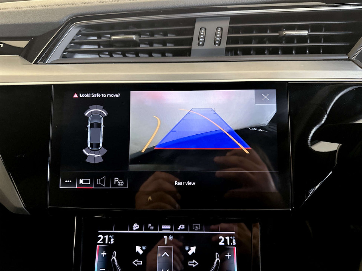 Used Audi e-tron 2022 for sale - 77185892: Photo 20