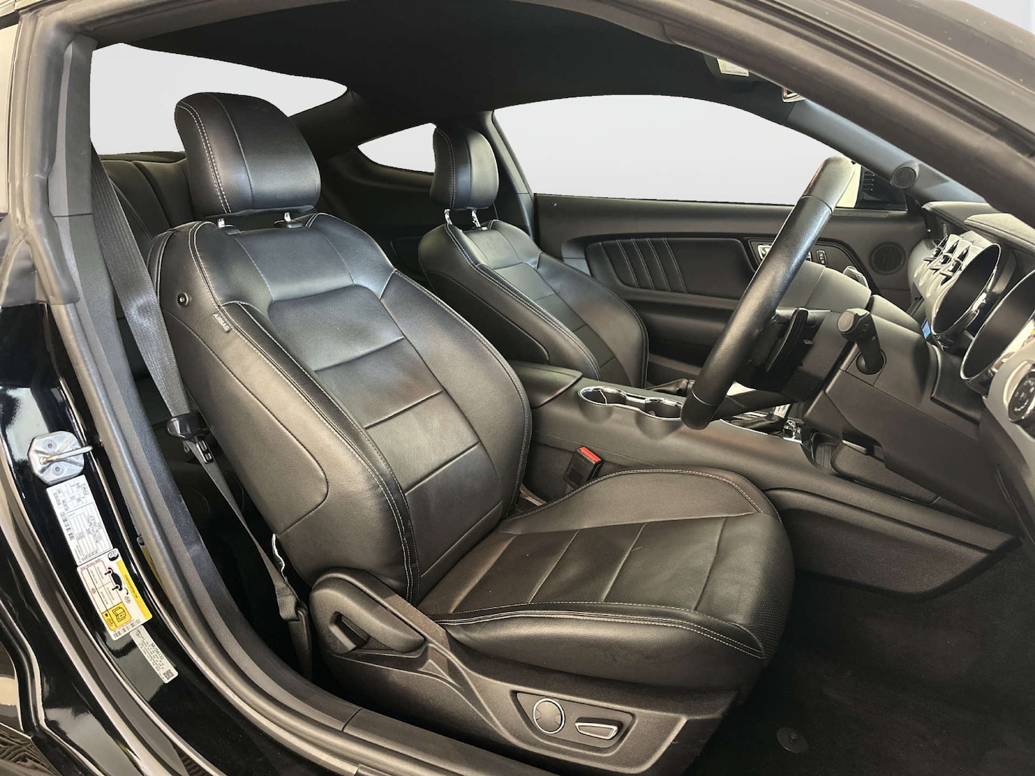 Used Ford Mustang 2017 for sale - 78152337: Photo 13