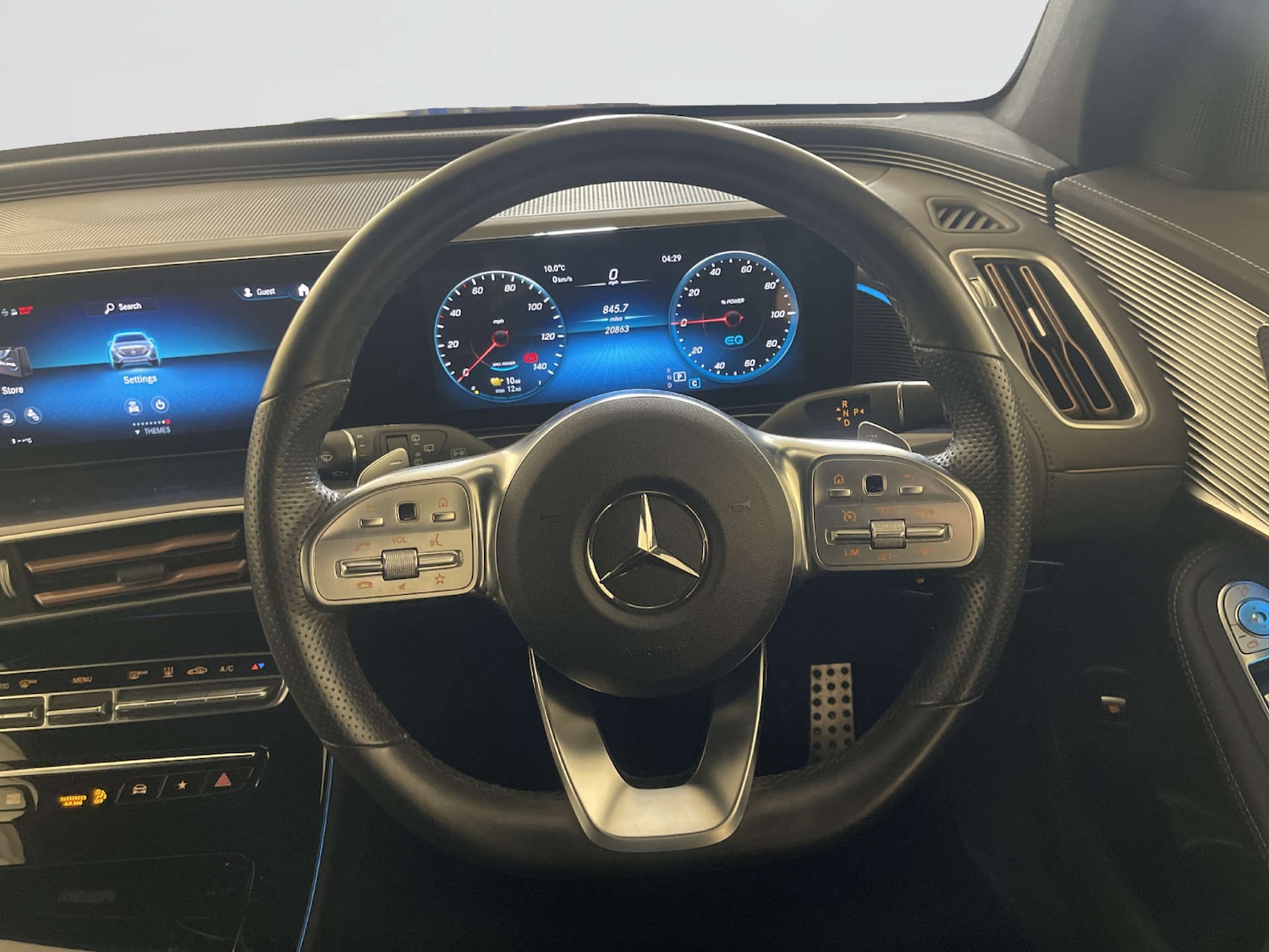 Used Mercedes-Benz EQC 2023 for sale - 77945416: Photo 16