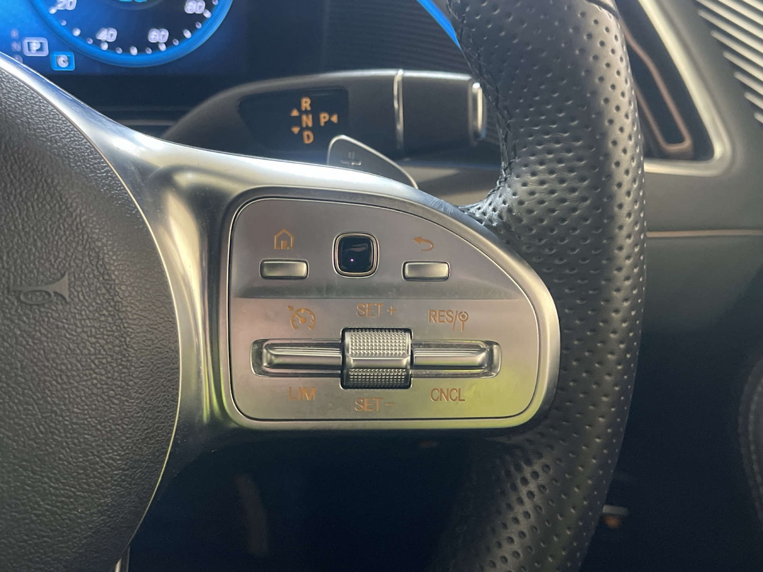 Used Mercedes-Benz EQC 2023 for sale - 77945416: Photo 19