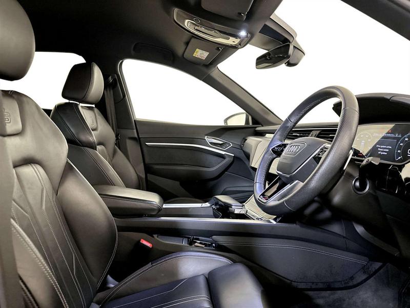 Used Audi e-tron 2022 for sale - 77148077: Photo 13