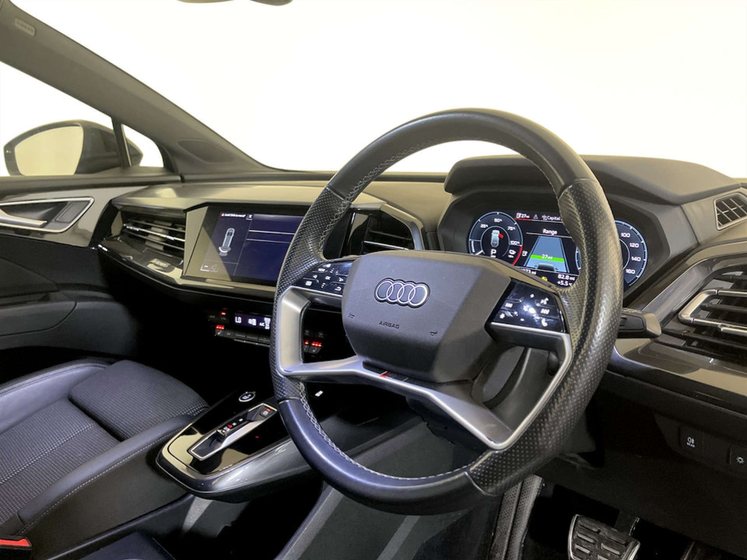 Used Audi Q4 e-tron 2022 for sale - 77431920: Photo 14