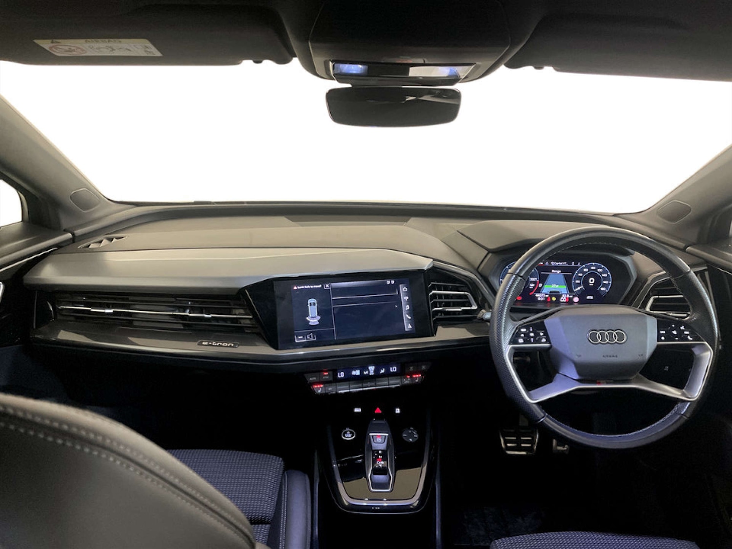 Used Audi Q4 e-tron 2022 for sale - 77431920: Photo 3