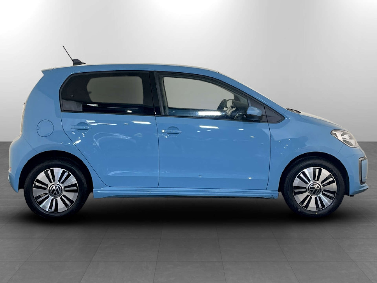 Used Volkswagen up! 2022 for sale - 77195887: Photo 11