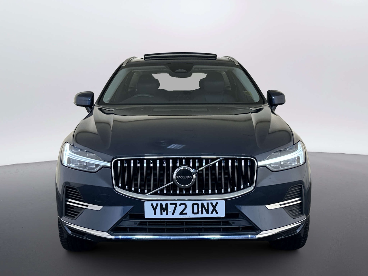 Used Volvo XC60 2023 for sale - 77888850: Photo 5