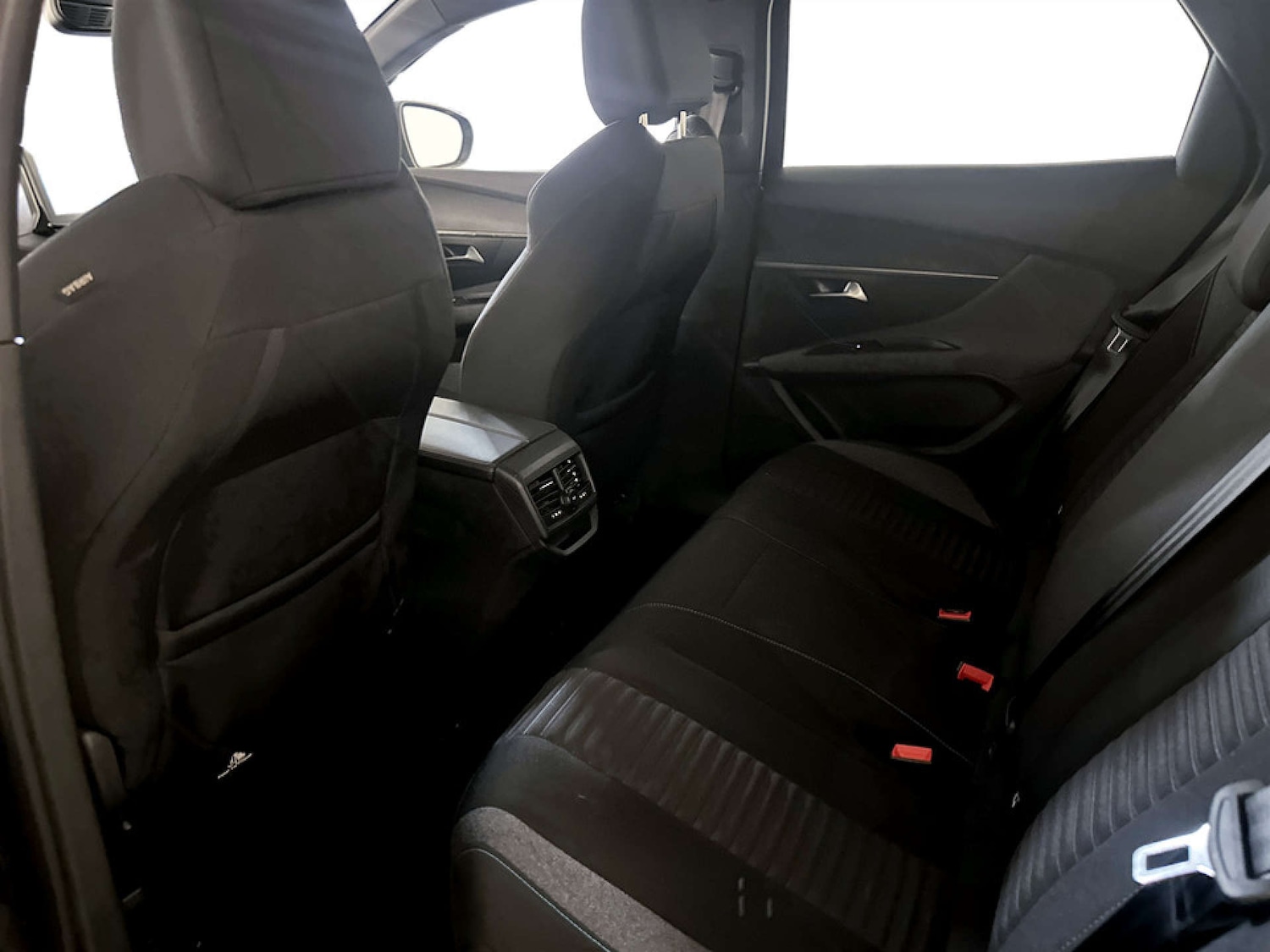 Used Peugeot 3008 2023 for sale - 77185782: Photo 14