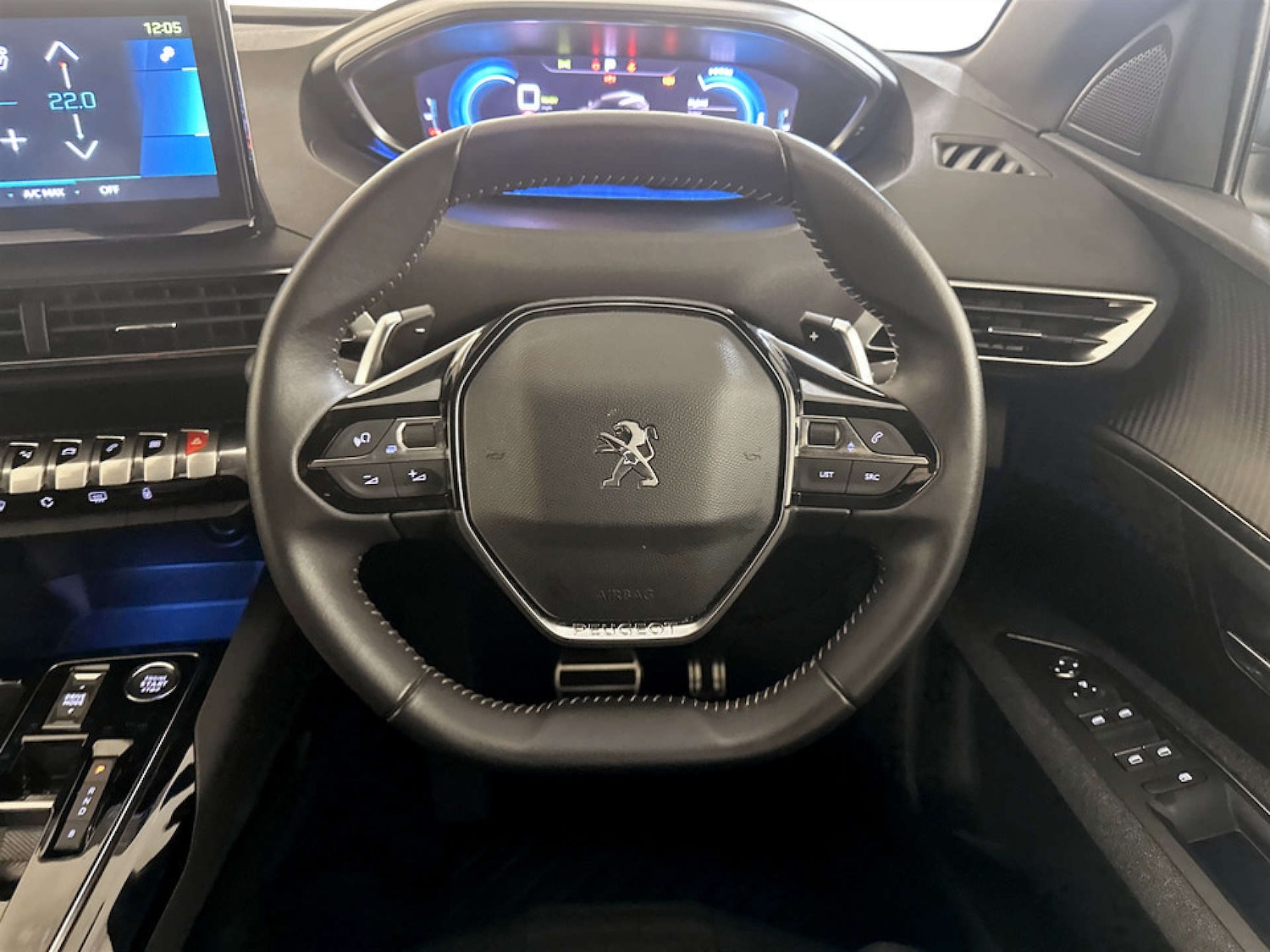 Used Peugeot 3008 2023 for sale - 77185782: Photo 17