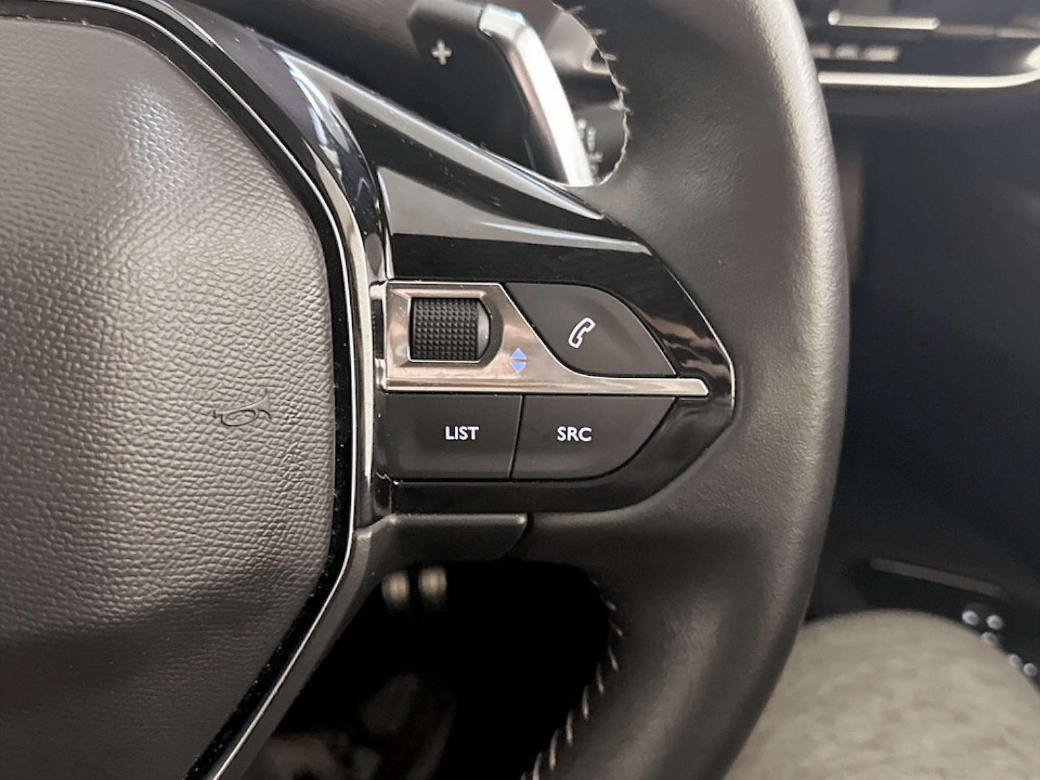 Used Peugeot 3008 2023 for sale - 77185782: Photo 20