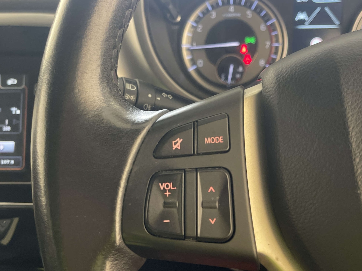 Used Suzuki Vitara 2018 for sale - 78080733: Photo 17